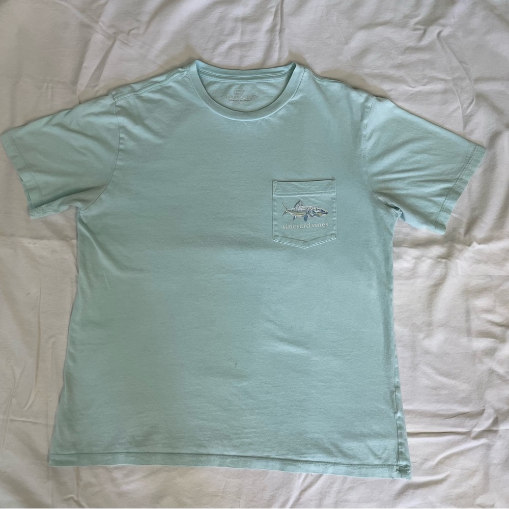 Men’s size small Vineyard Vines shirt